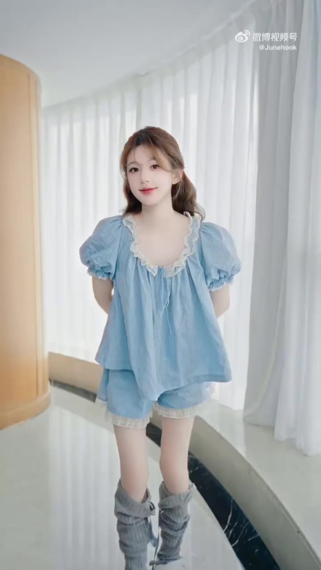@Cái đuôi nhỏ của Lusi