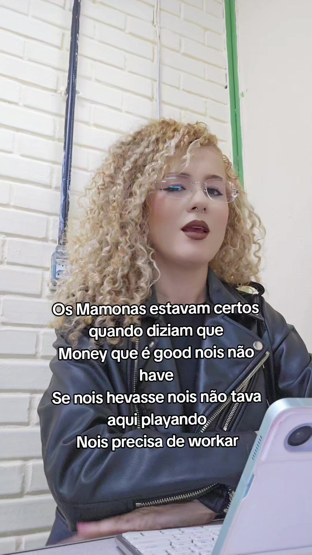@Déborah França