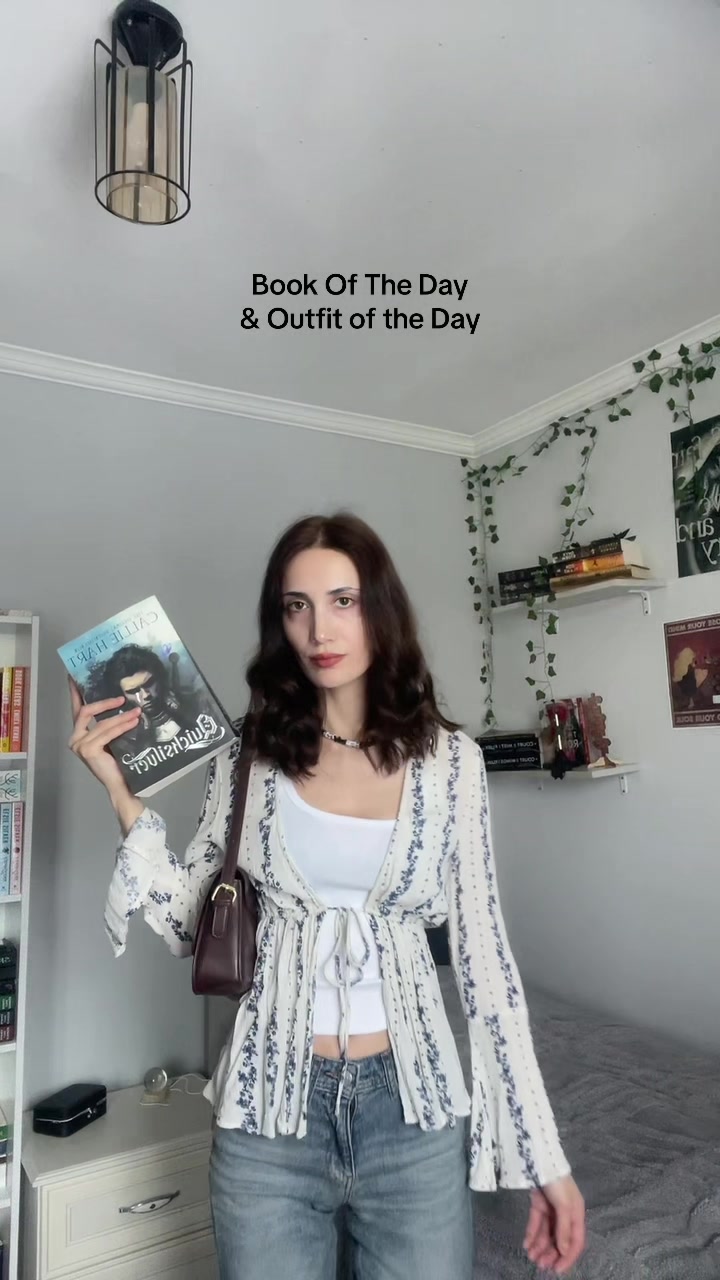 @BookishGirl.L๐