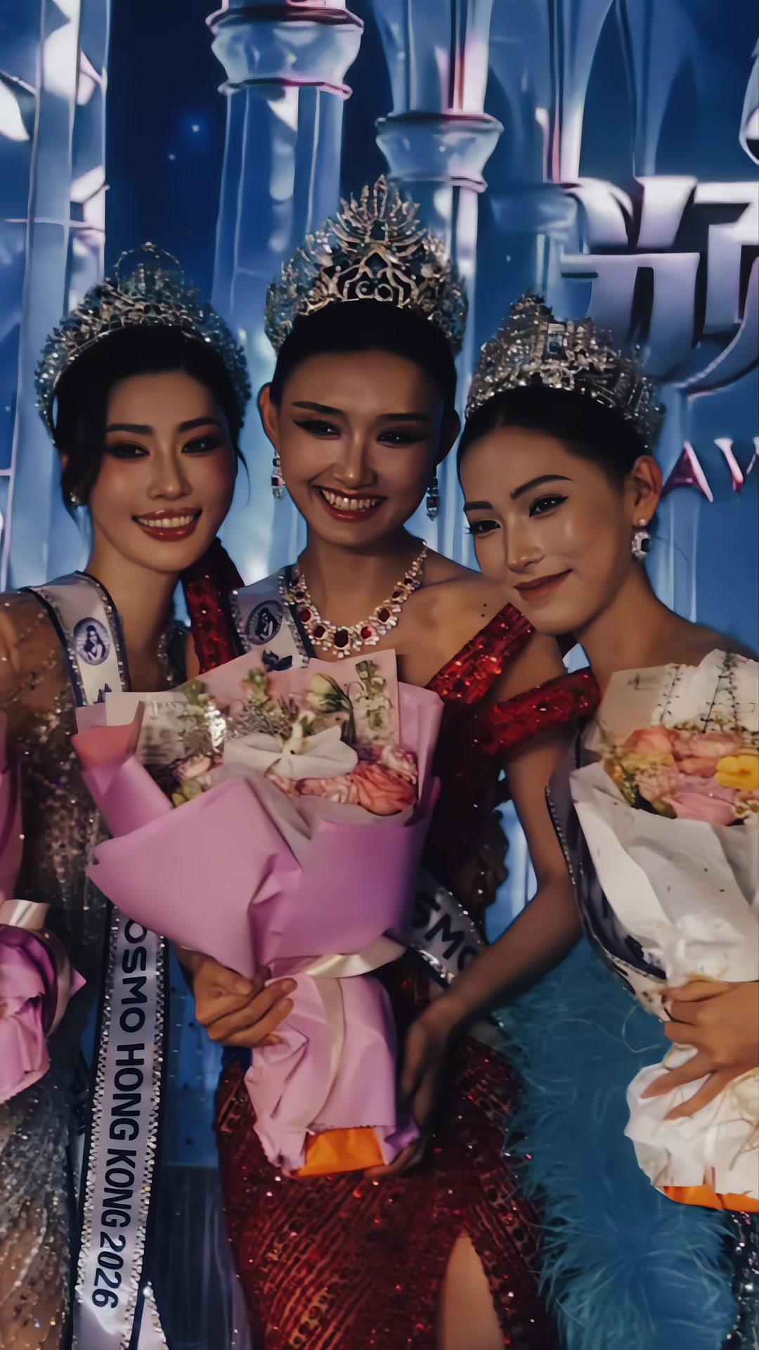 @Tạ Hùng