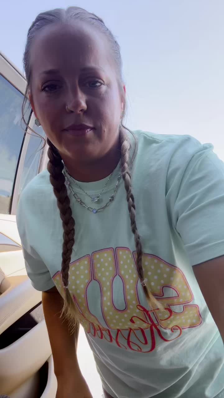 @Melissa | MarketingMo