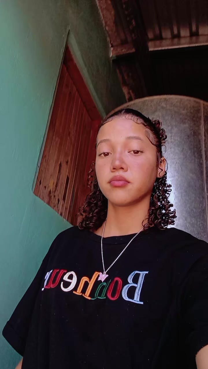 @LORE🧚&zwj;♀️