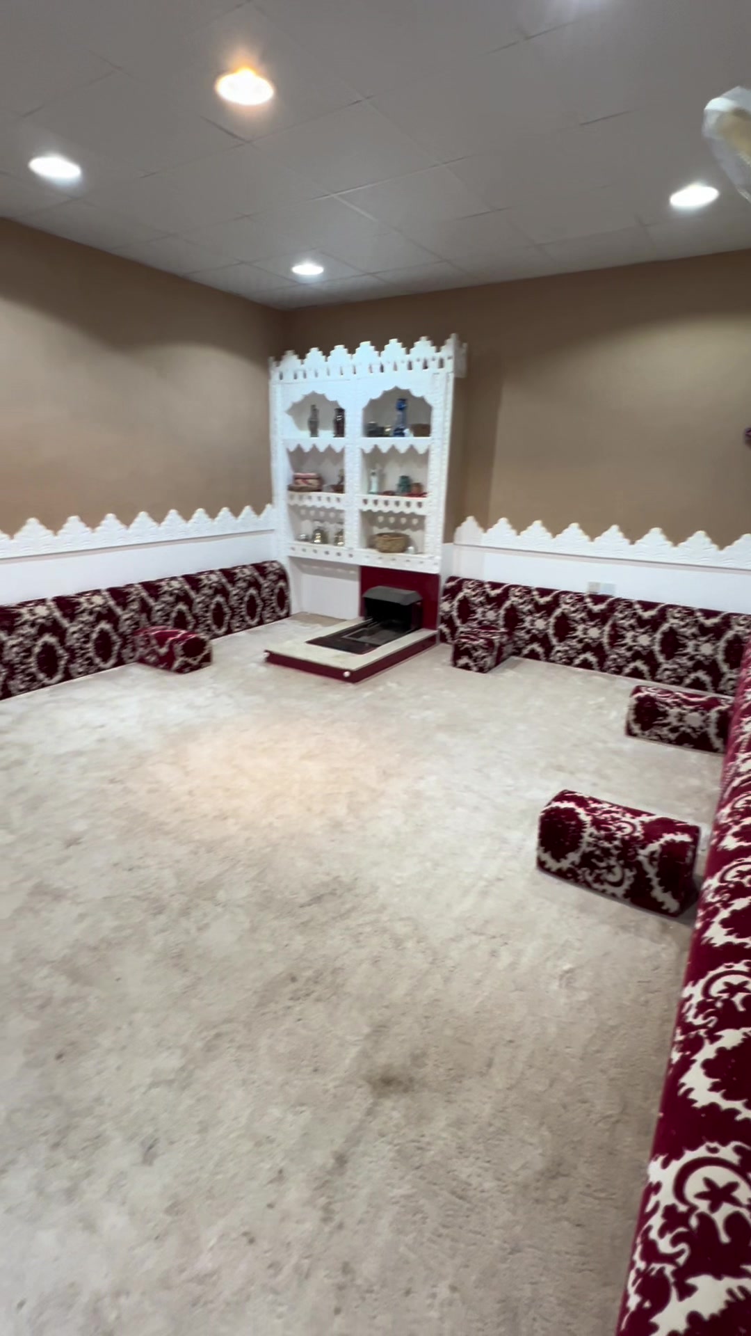 @شالية كناري ووتر هاوس والرند