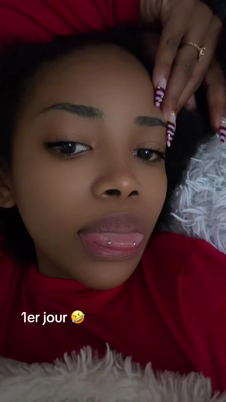 @Julie Aicha