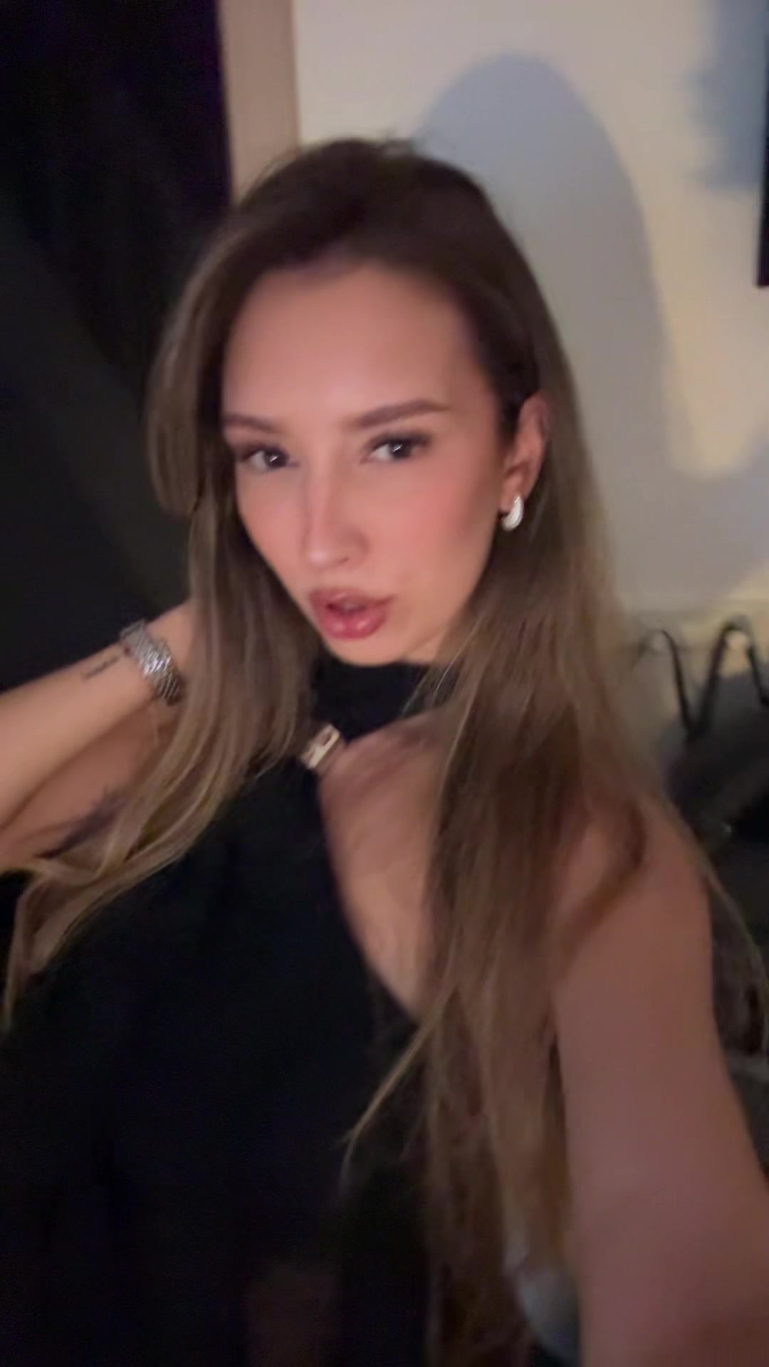 @Marushka