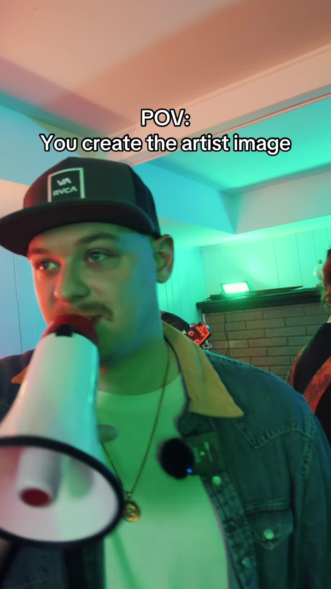 @MikeYoungMedia