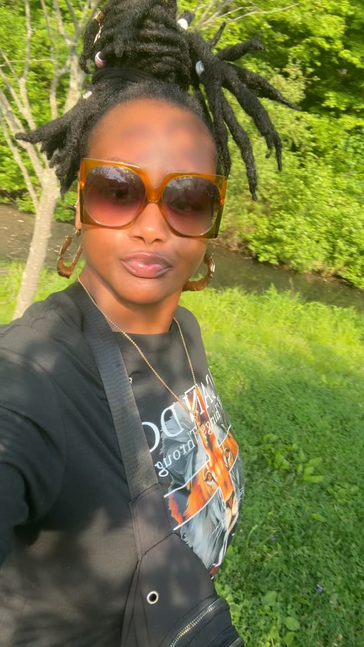 @ChelzByFaith✝️👑