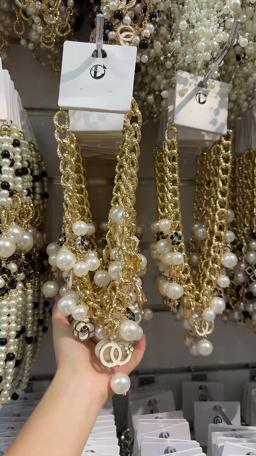 @oliviaaccessories