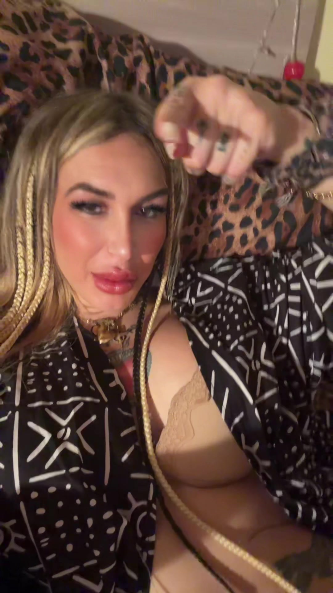 @Fabiana ๐ค