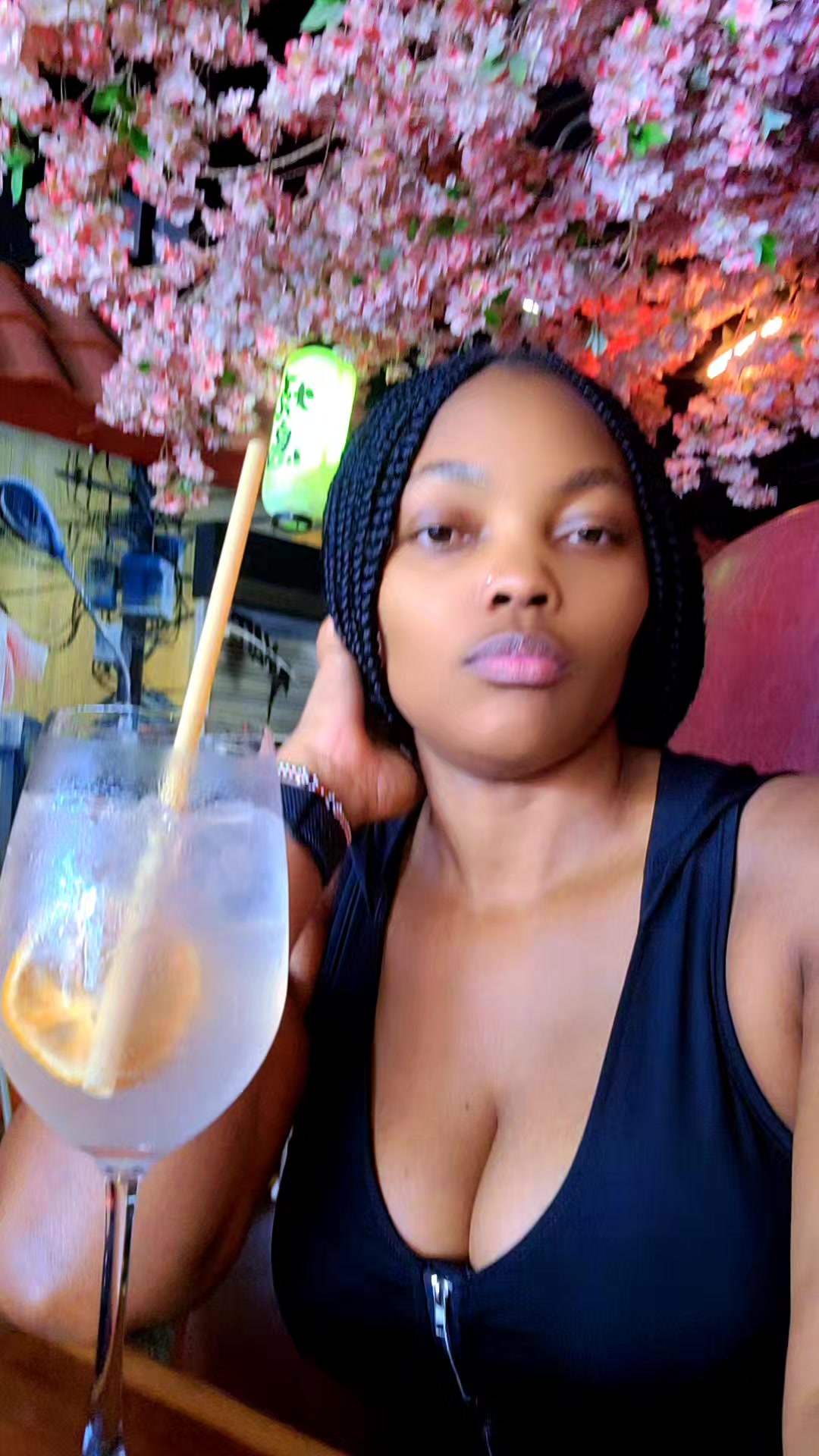 @KENDI 🇰🇪🇦🇪🇺🇲