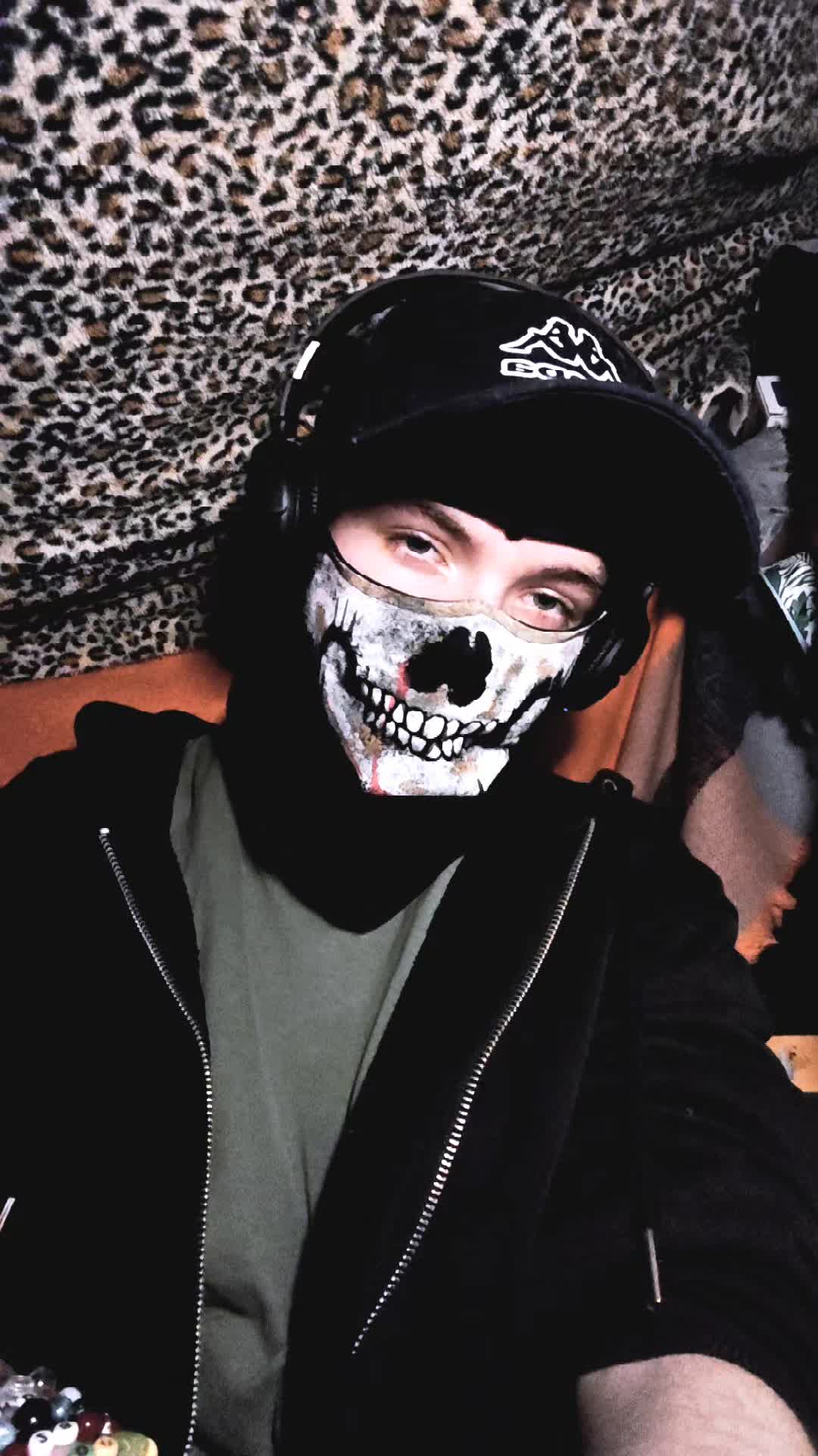 @AL3X‼️⭐