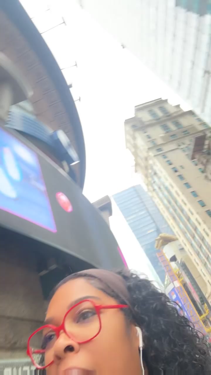 @Prettyincharge