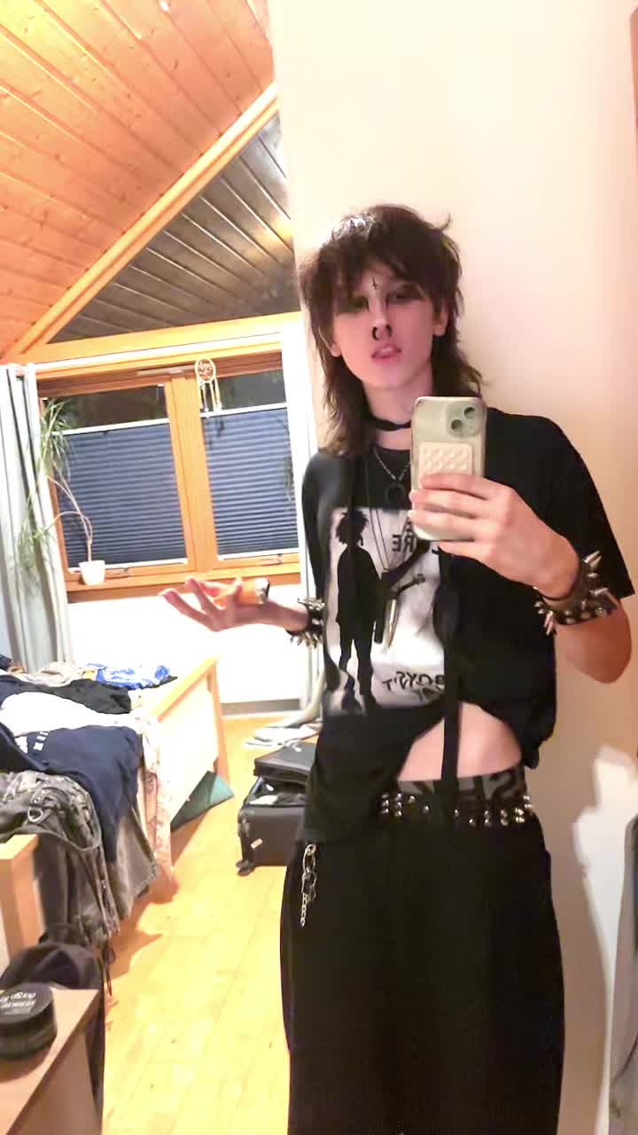 @bl00dyrips