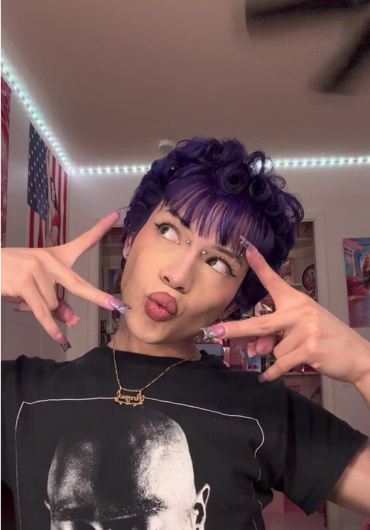 @𝒜𝓃𝑔𝑒𝓁