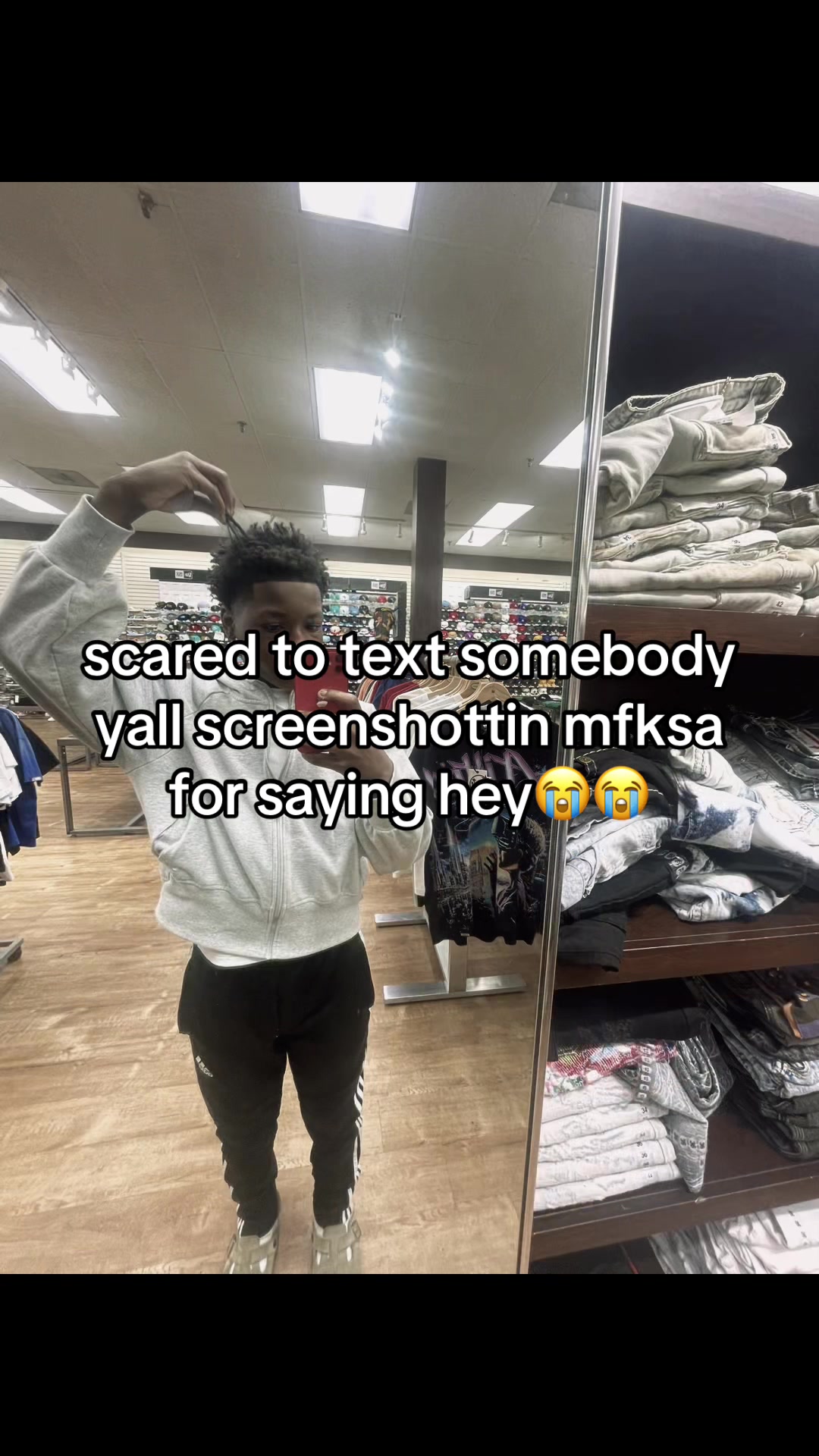 @🕴🏽6🕴️