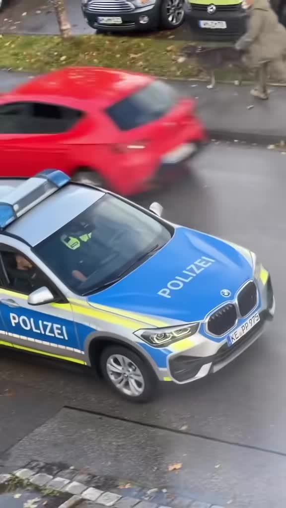 @Human.cops