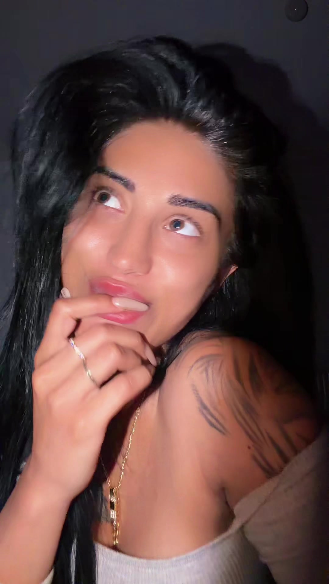 @𝒜𝓃𝒹𝓇𝑒𝑒𝒶 𝒢.𝒫.