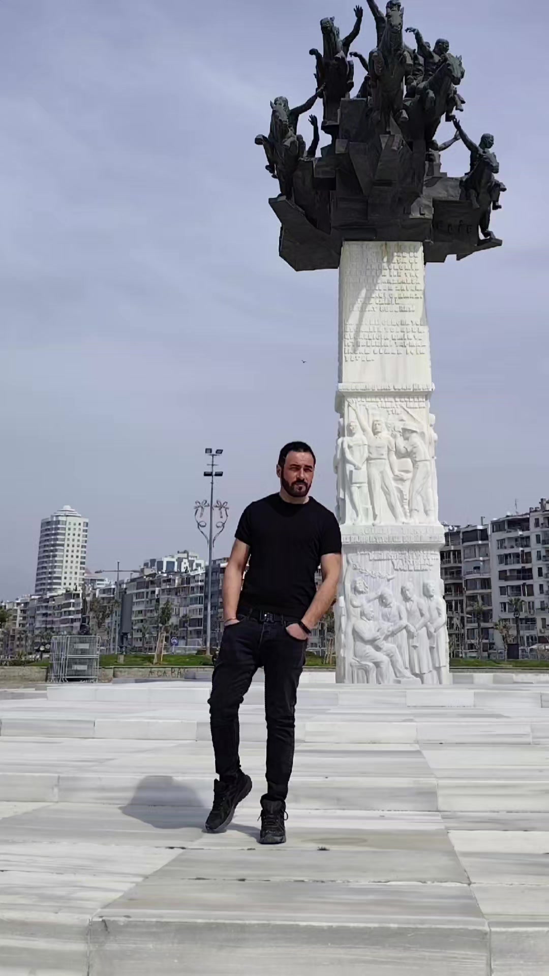 @ExPaTriAtE