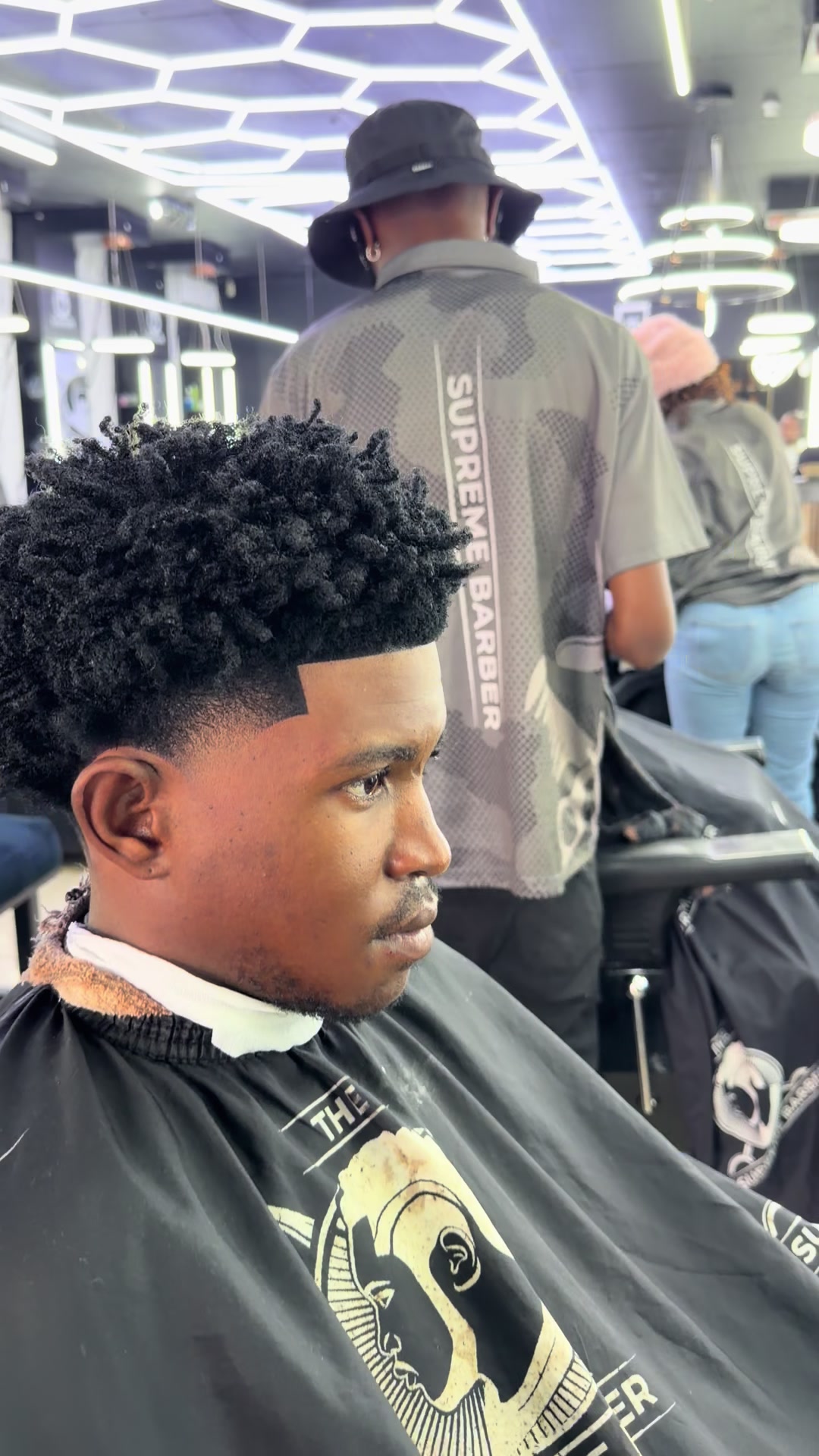 @TheSupremeBarber_