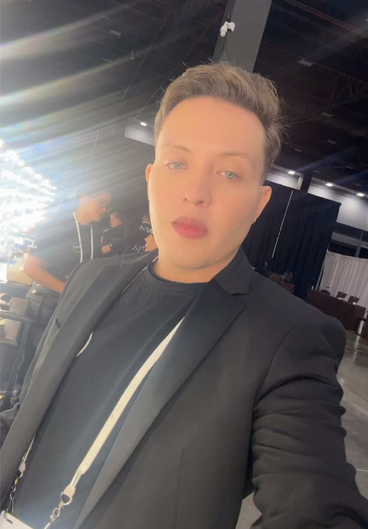 @Alexander Olivero MakeUp Artis
