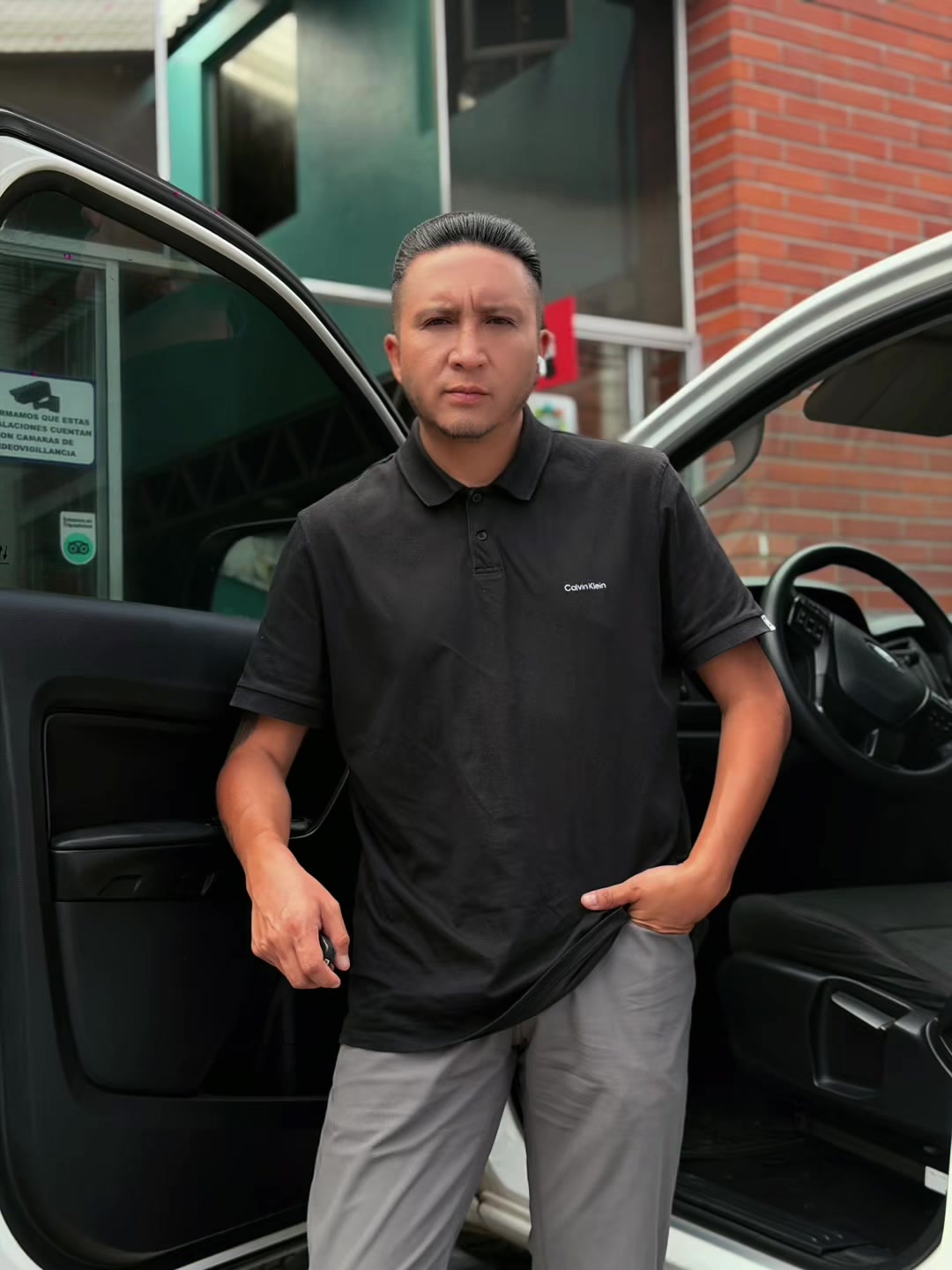 @Xavier Barona González