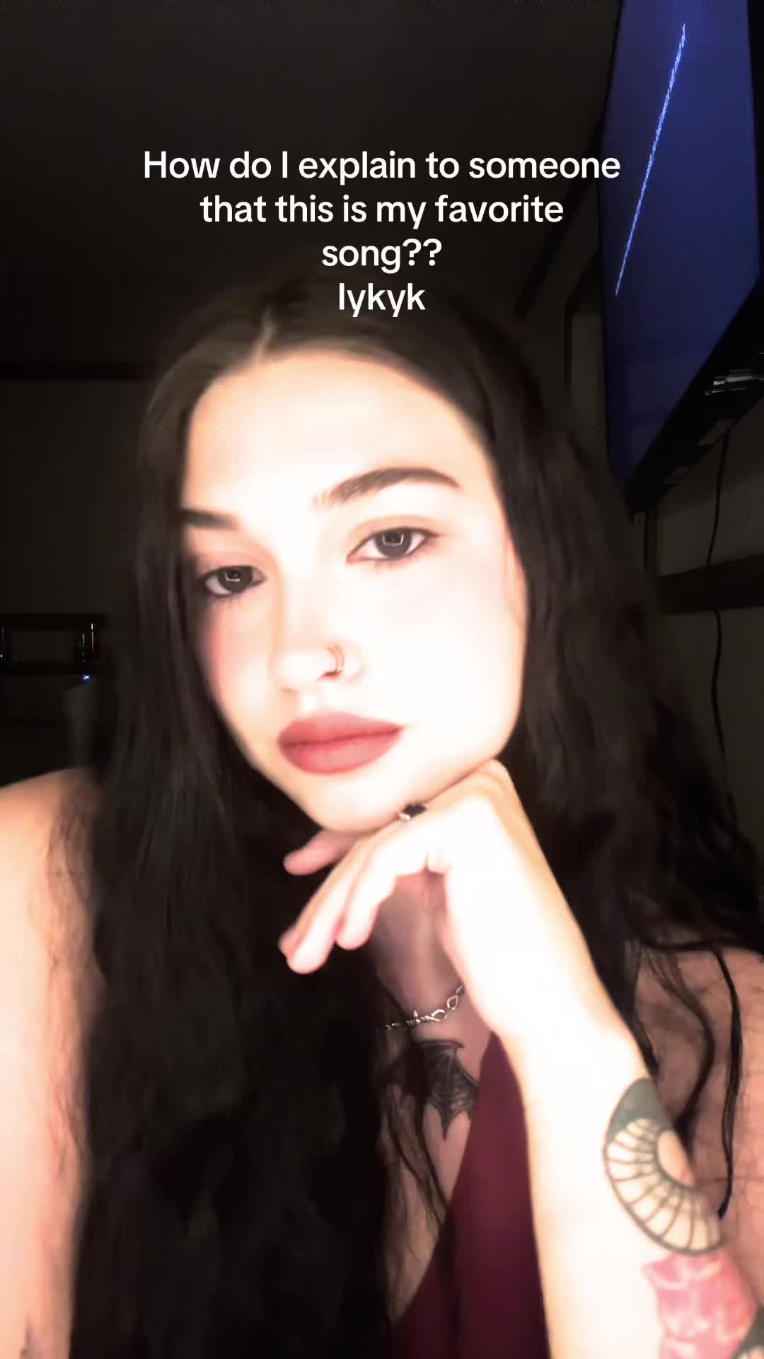 @Laci🍒✨