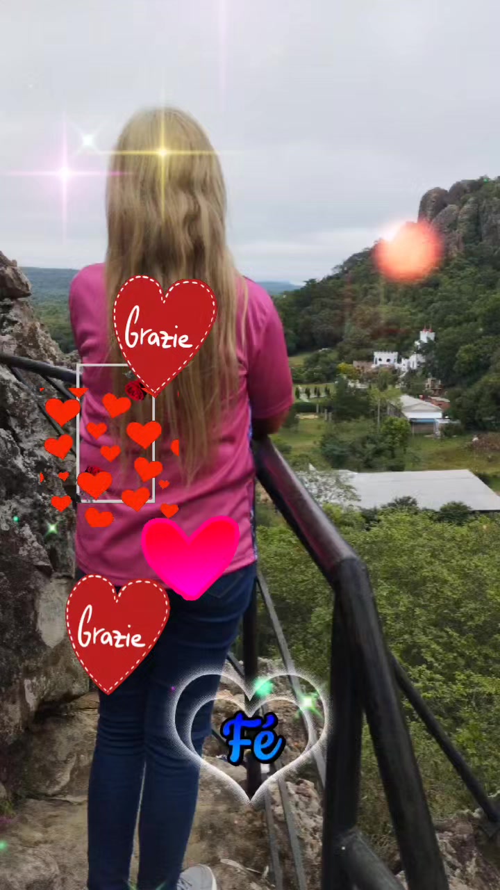 @Camila