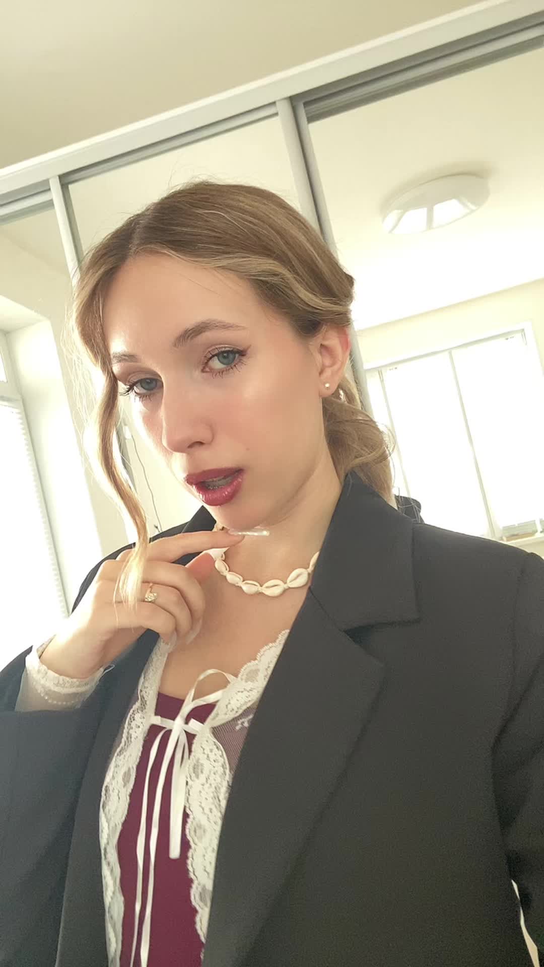 @надюша
