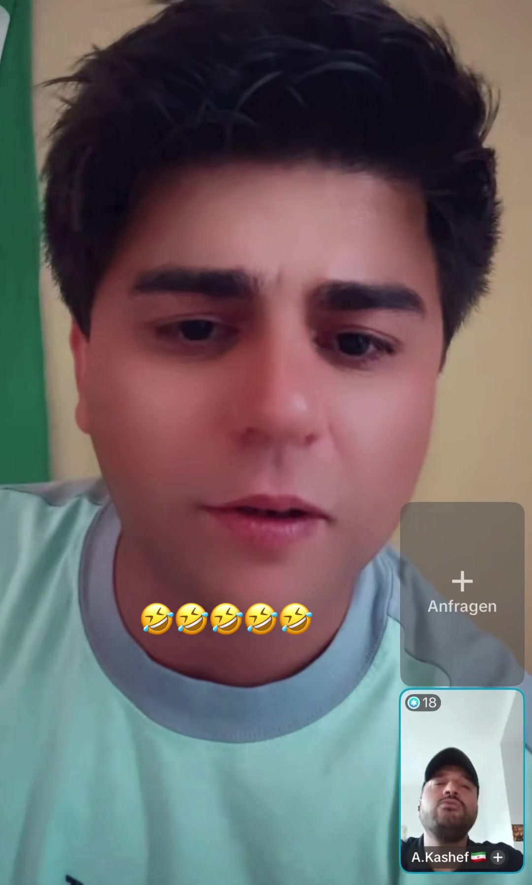 @٬