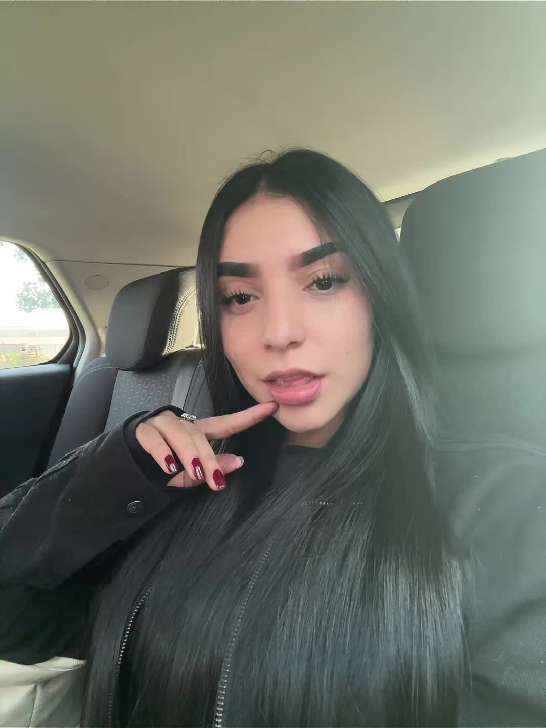 @𝓜𝓲𝓬𝓱𝓮𝓵𝓵𝓮