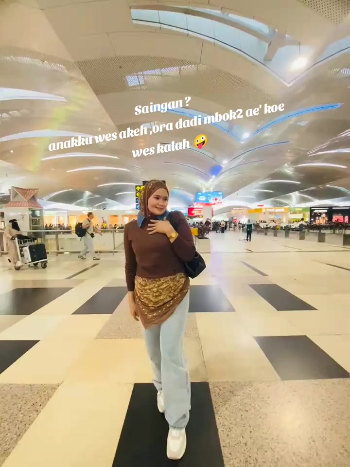 @ayya09