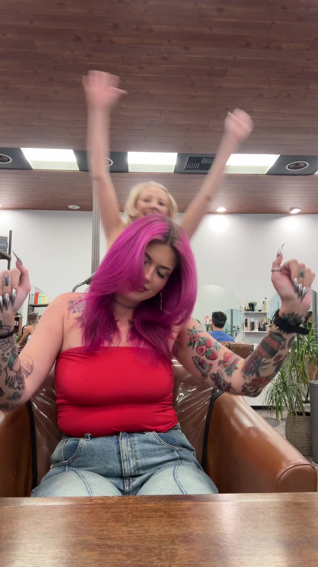 @SUMMER Costa Mesa Hairstylist