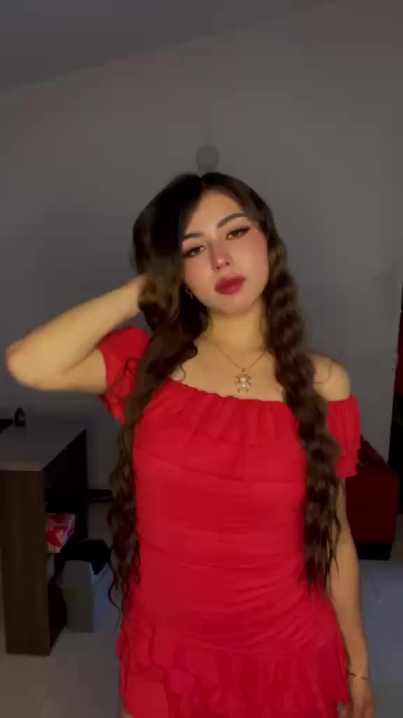@𝓒𝓪𝓻𝓸𝓵🍒D' M