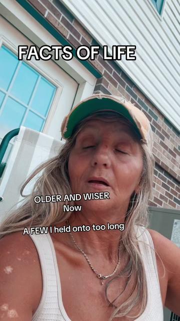 @SMALLTOWN southern girl