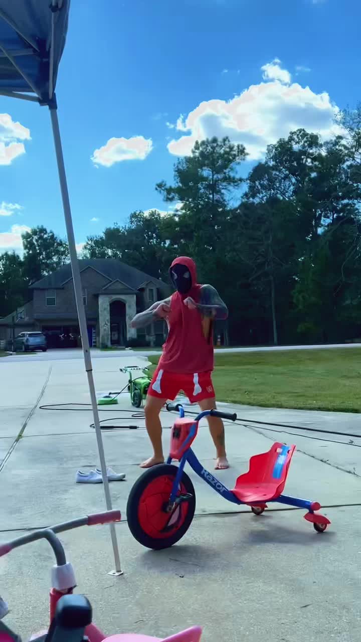 @Mykiee