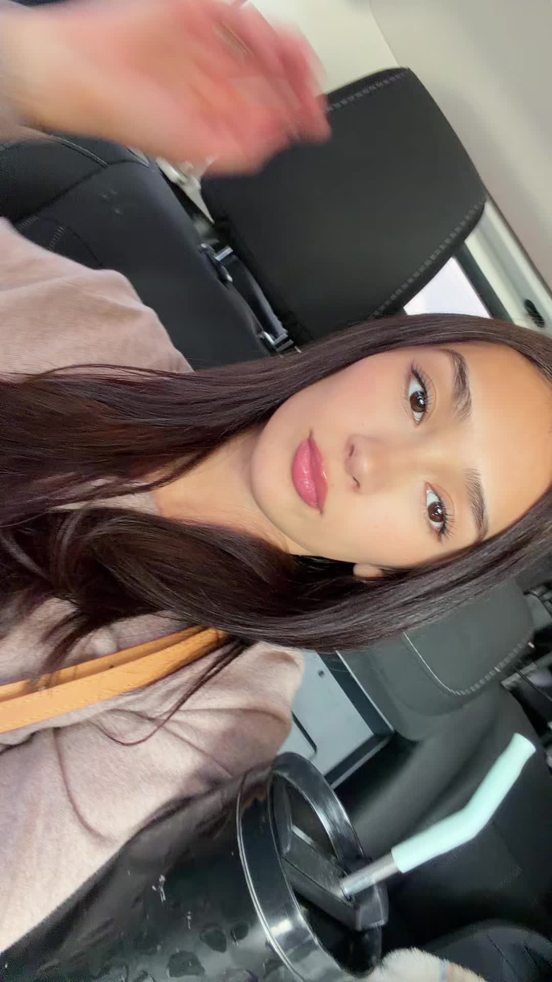 @Scarleth g.