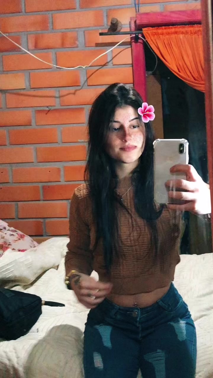 @𝓔🌪️