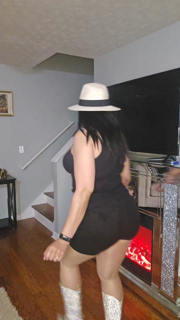 @Lovely Lady Sonia