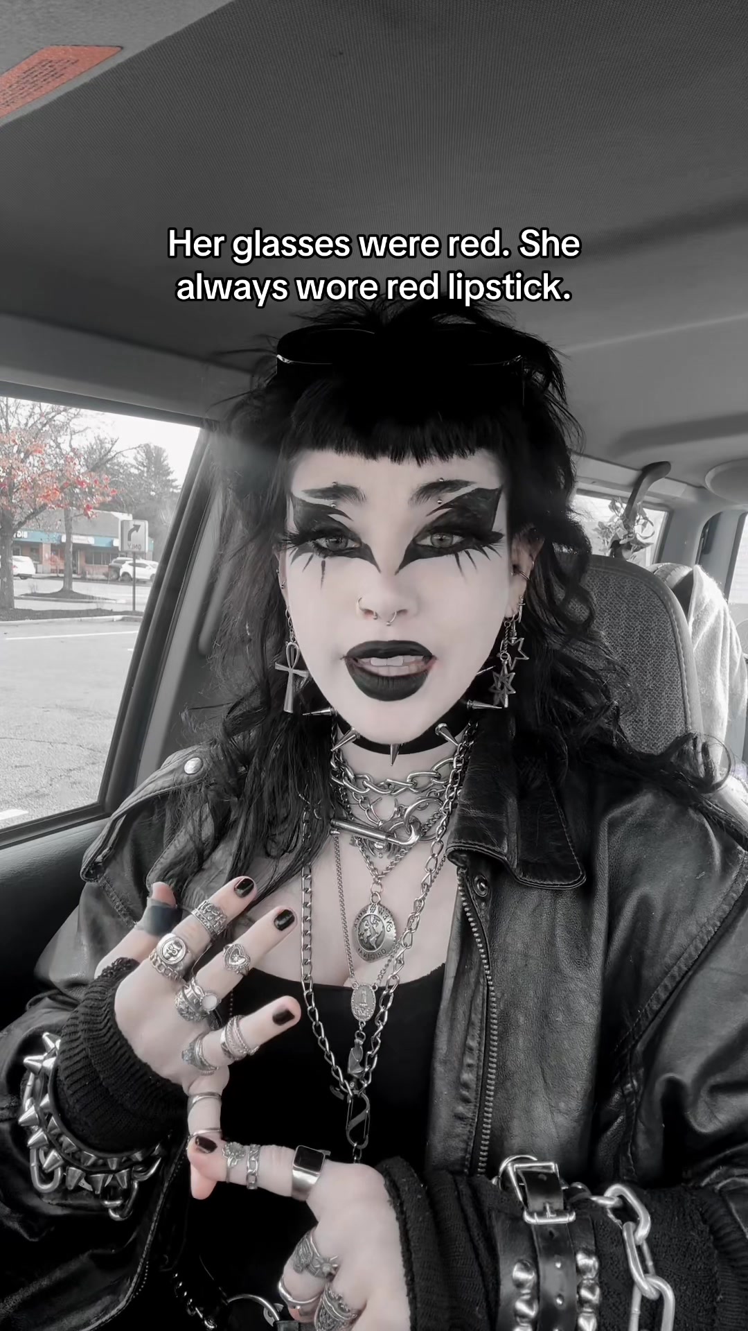 @ivy | IG: SWEETHEARTSREVENGE