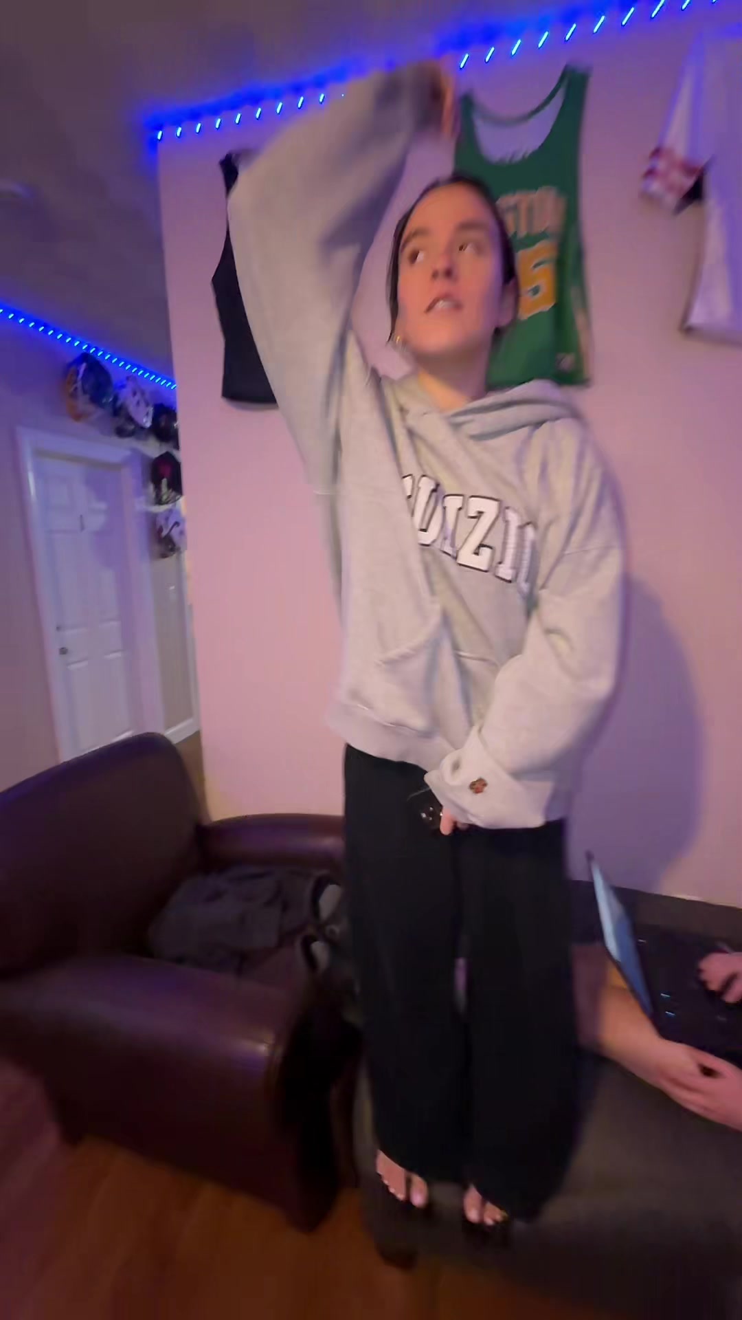 @tiinniii5