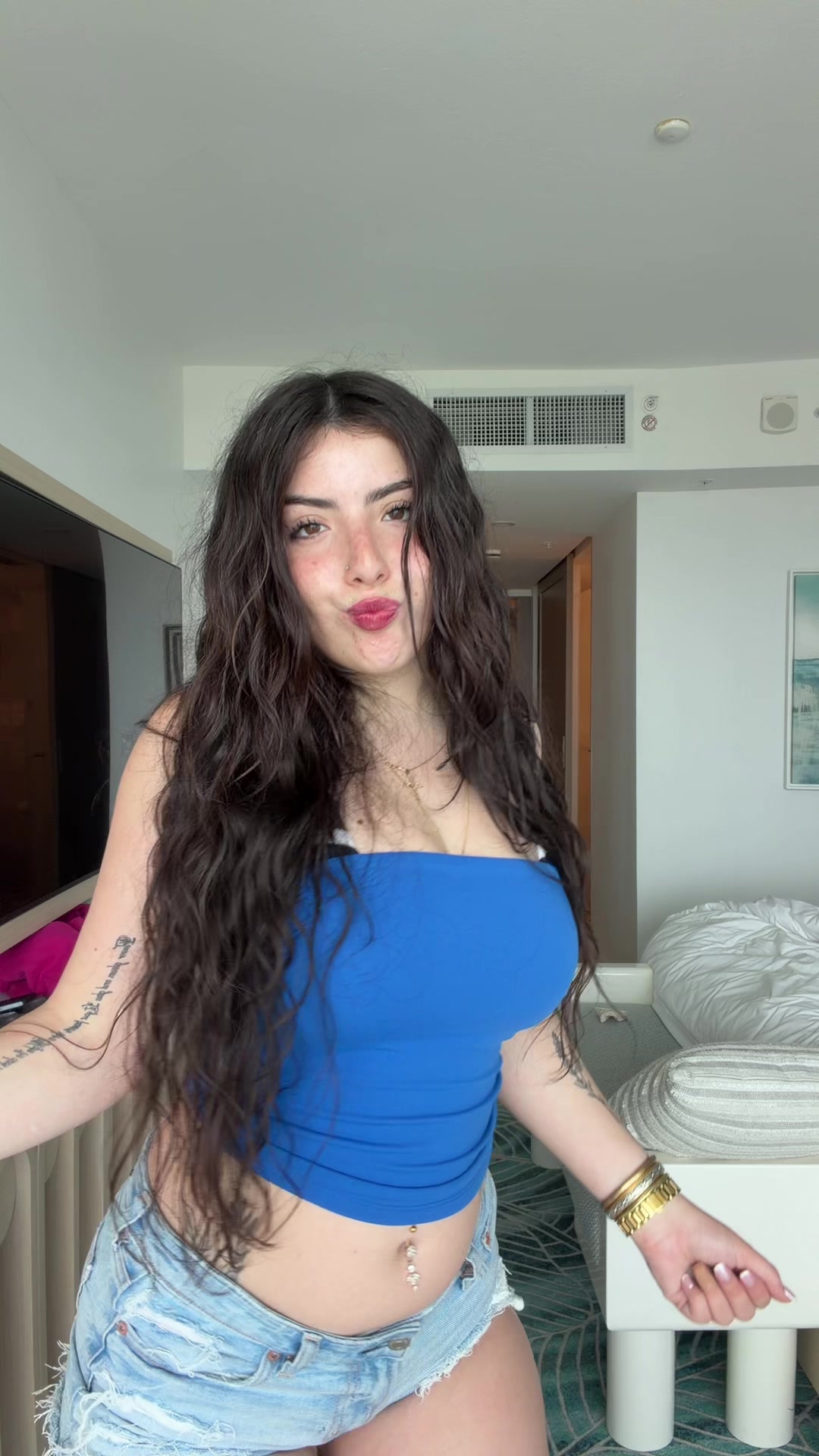 @xomyaxo