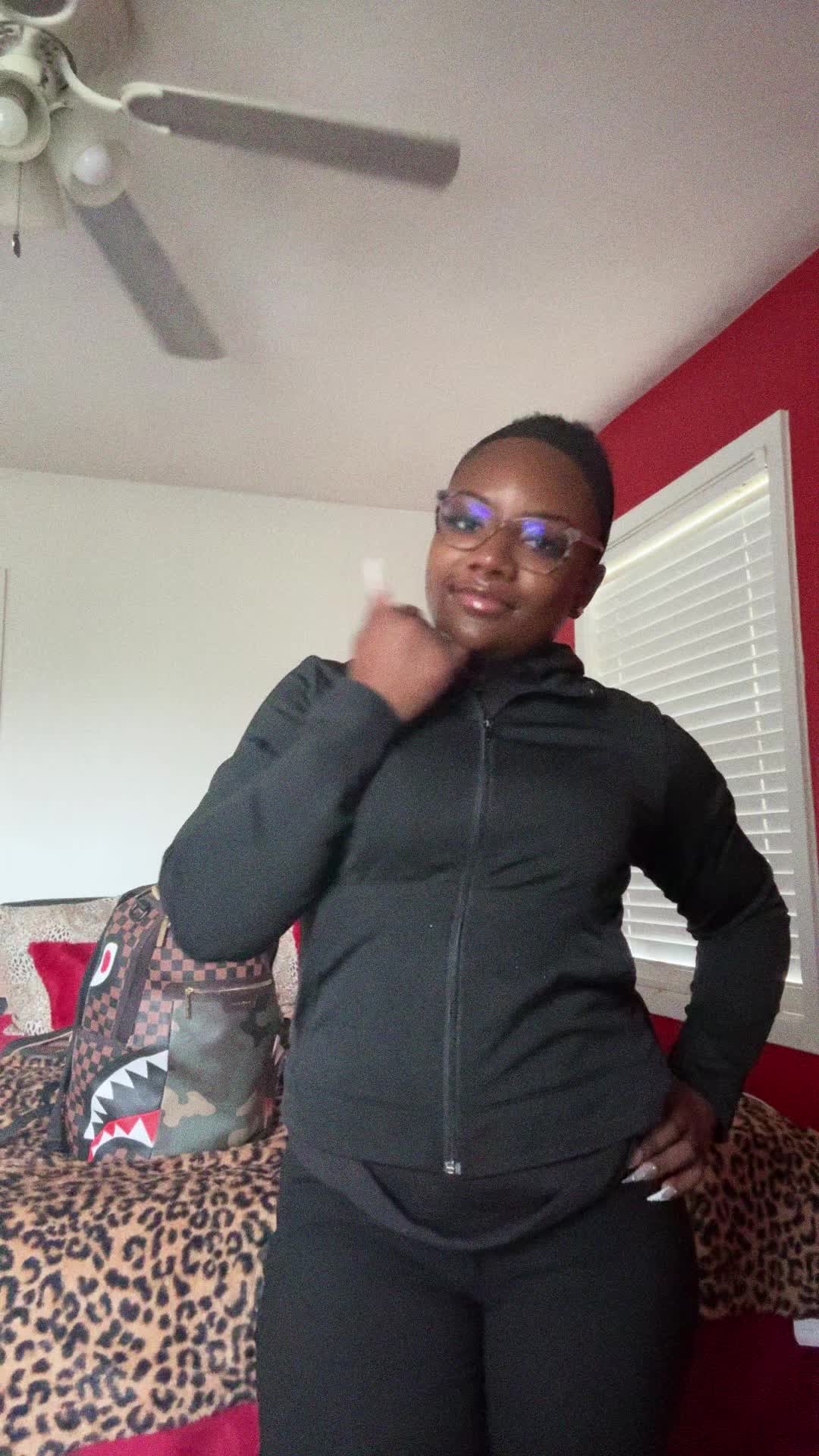 @_.keepinupwnae