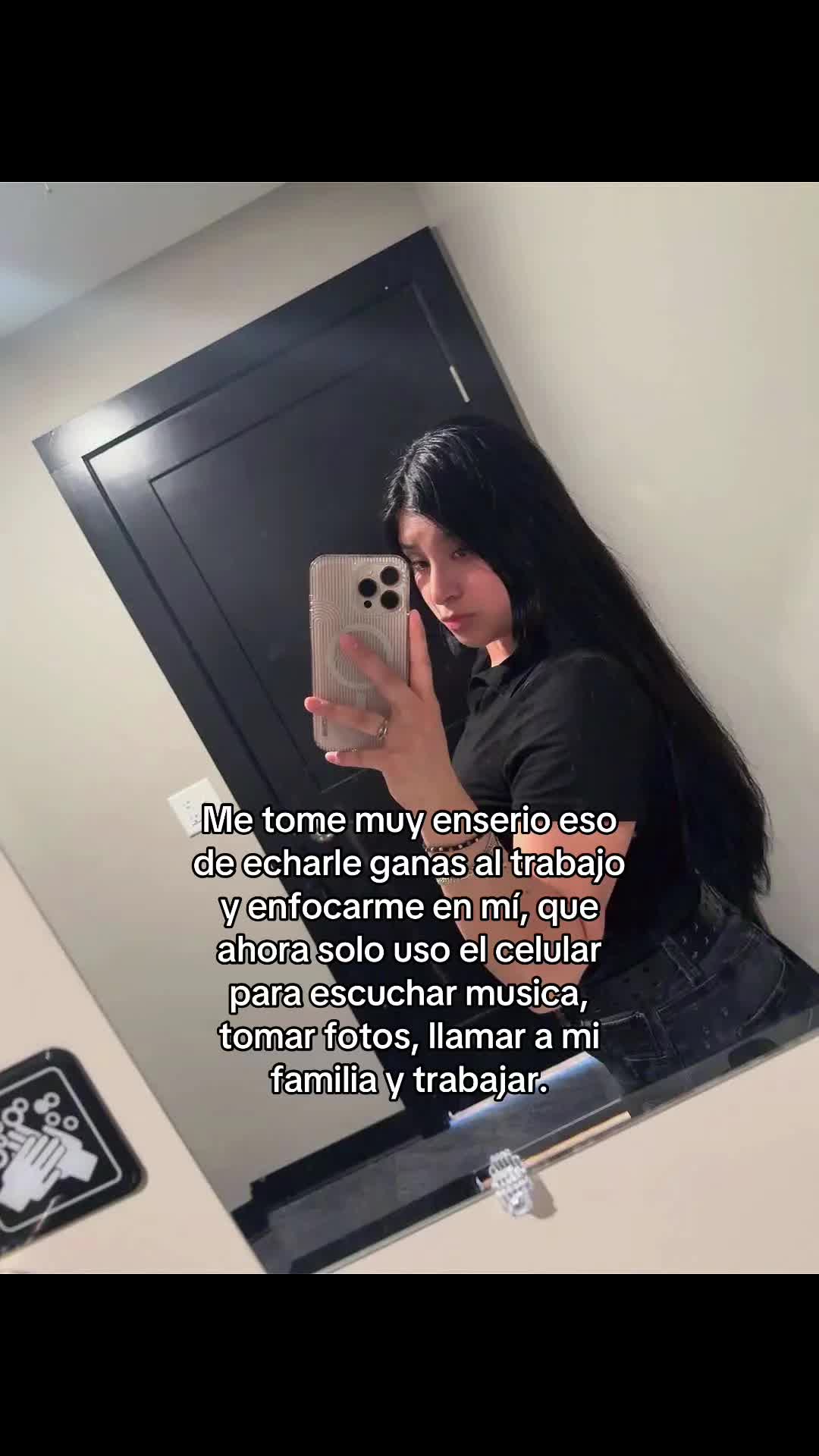 @𝑺𝒂𝒓𝒊𝒕𝒂❥🧸