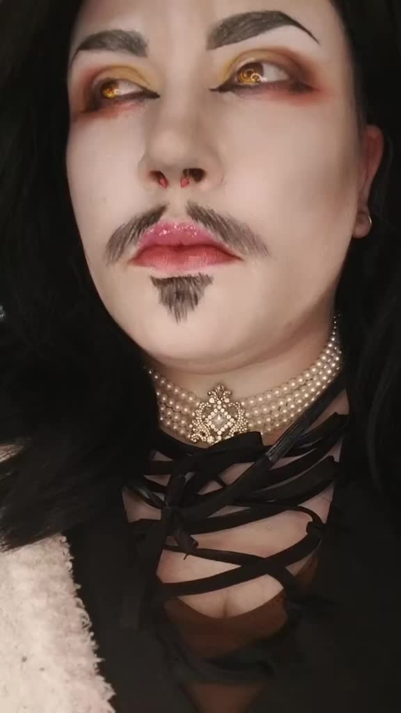 @🏳️&zwj;⚧️ ⚸𖤐🦇 V 🦇𖤐⚸🏳️&zwj;⚧️