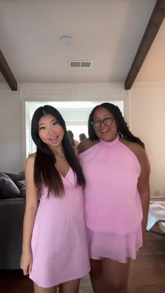 @💗🤸&zwj;♀️🪩🫰🤗🌷💝