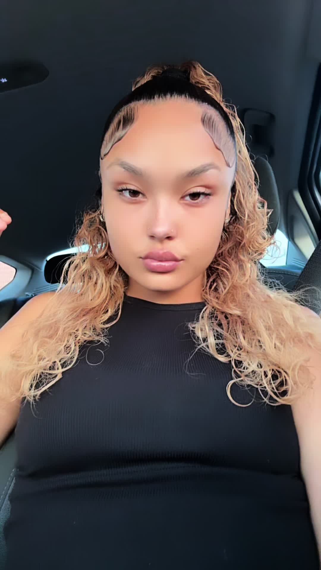@fatbootydessywessy