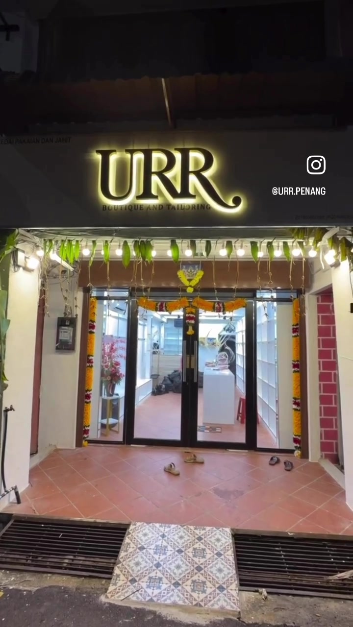 @URR BOUTIQUE AND TAILORING