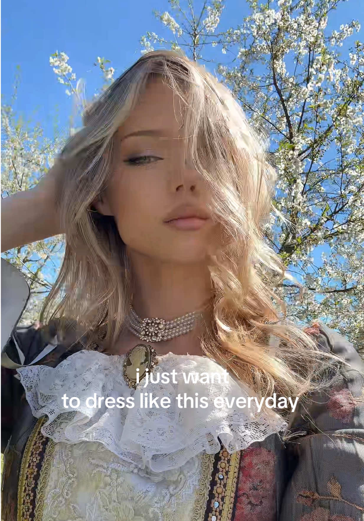 @SAD LOLA