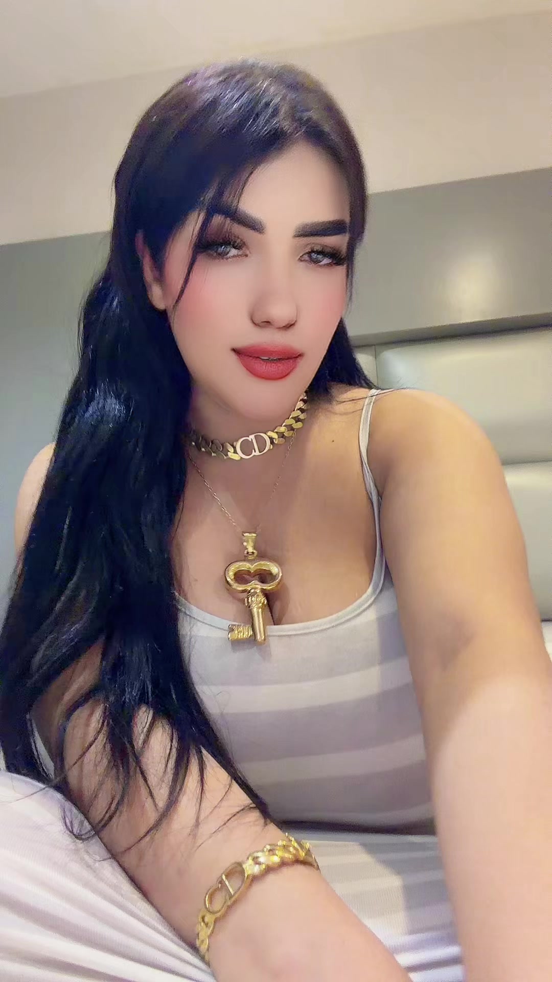 @👑sahoura👑