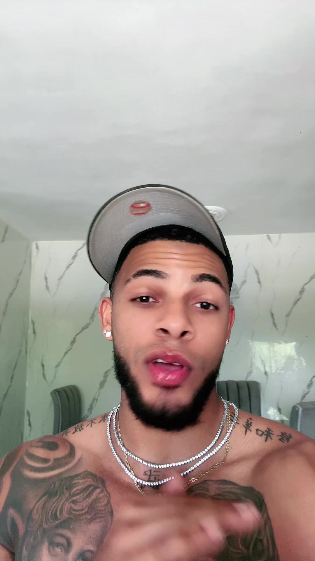 @Wander Santana ๐
๐